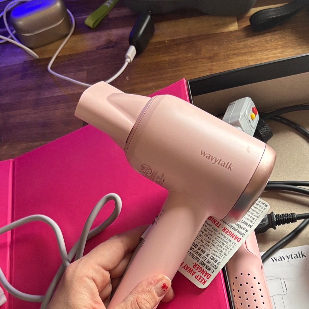 Pink Travel Hair Dryer with Diffuser - Compact Lightweight Styling Tool - Picture 3 of 7